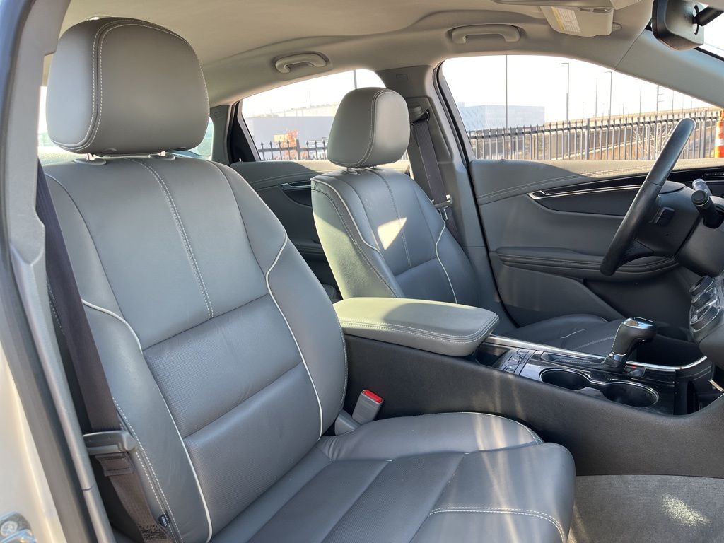 Thumbnail: 2016 Chevrolet Impala - 28