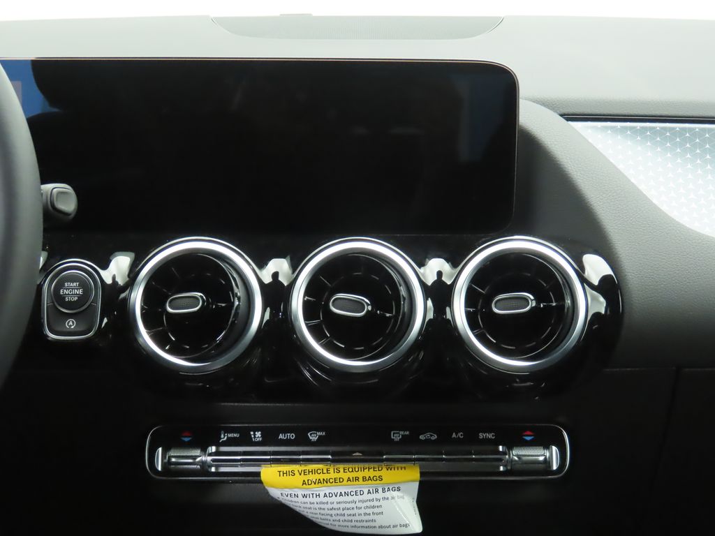 2025 Mercedes-Benz GLA 250 15