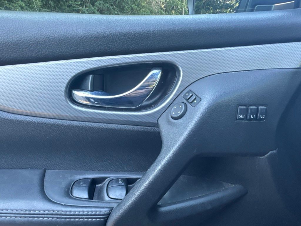 2020 Nissan Rogue Sport SL Black at Bob Ruth Ford