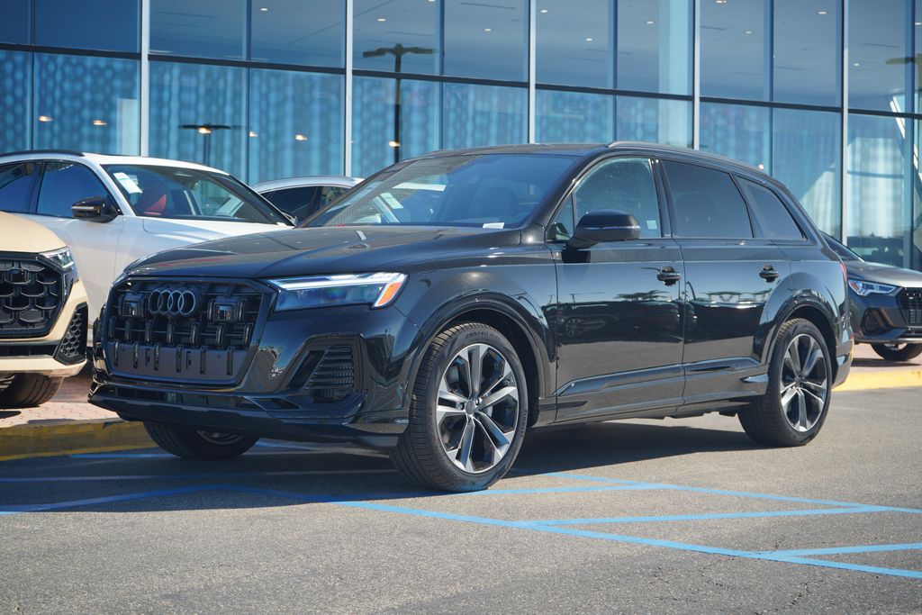 Thumbnail: 2026 Audi Q7 - 1