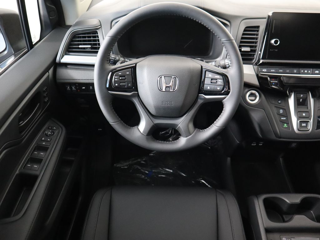 Thumbnail: 2026 Honda Odyssey - 10