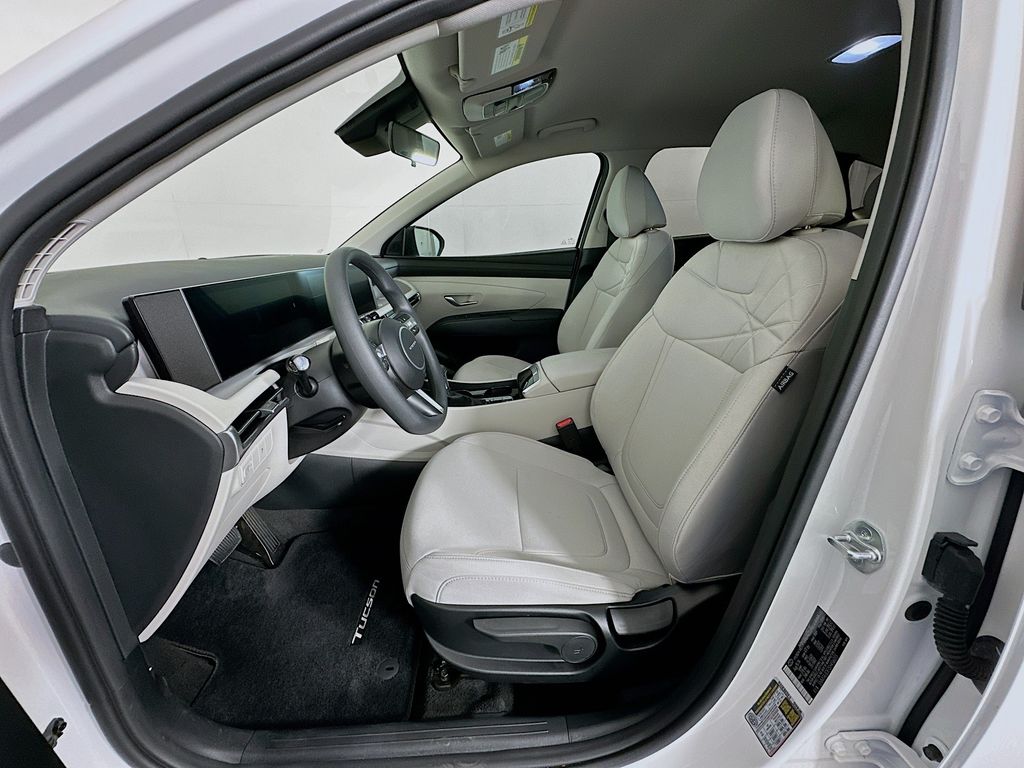 2025 Hyundai Tucson SE 20