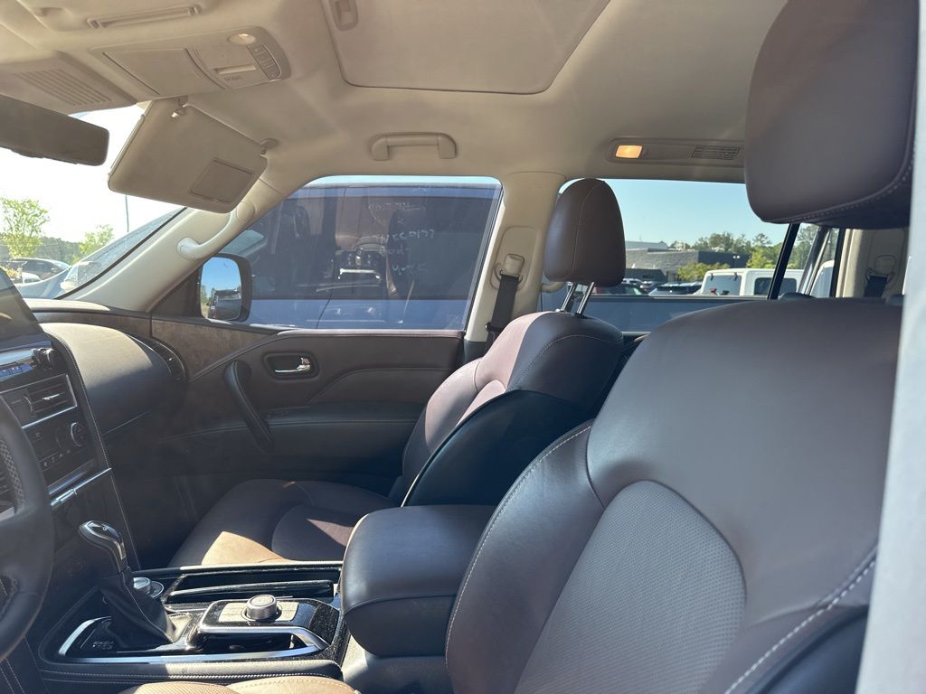 2024 Mineral Black INFINITI QX80 Premium Select 4X4 SUV