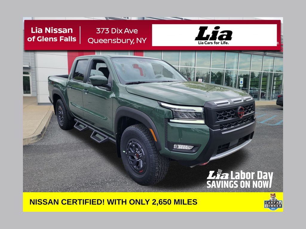 2025 Nissan Frontier PRO-4X Crew Cab 4WD