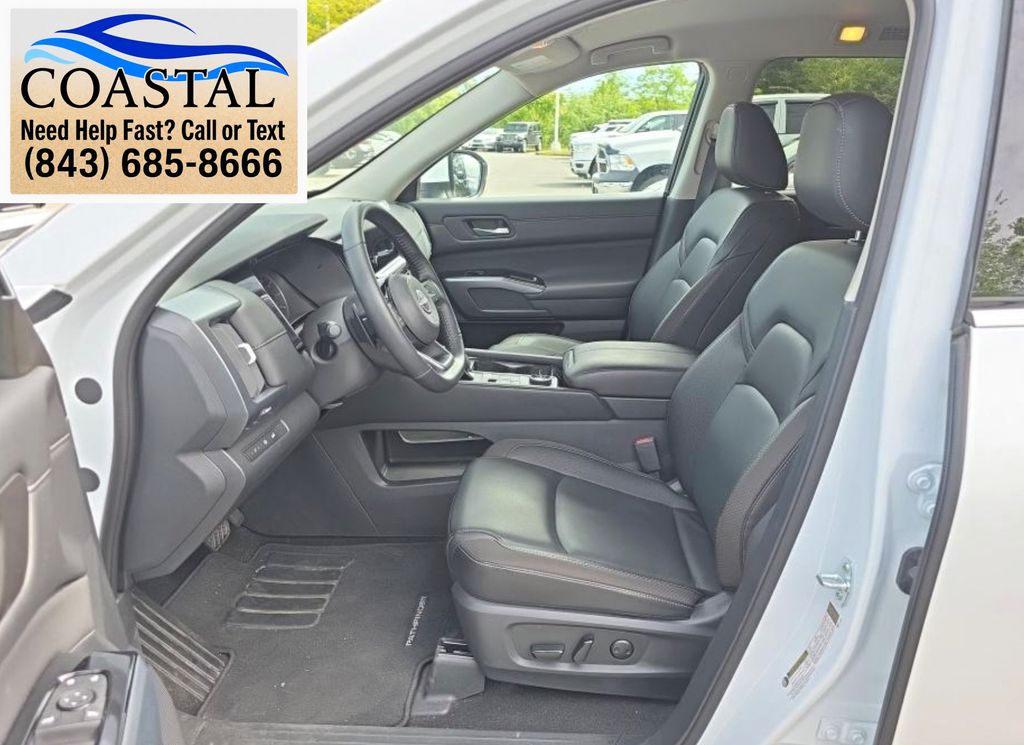 2025 Nissan Pathfinder SL White at Lugoff Nissan