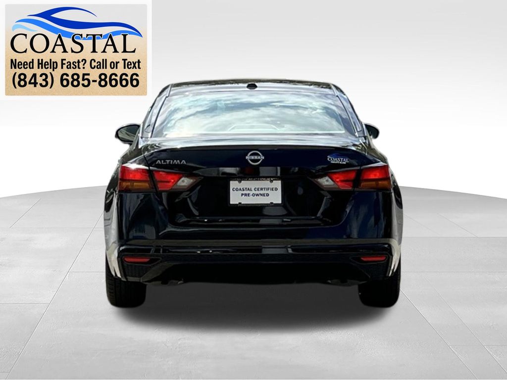 2025 Nissan Altima 2.5 SV Black at Davis Toyota of Orangeburg