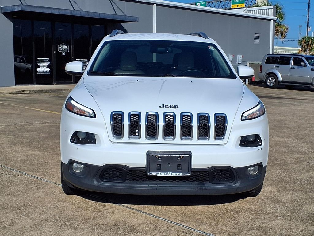 2017 Jeep Cherokee Latitude White at EAG Ford Navasota