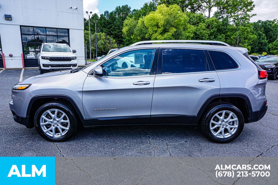 2017 Jeep Cherokee Latitude photo 4
