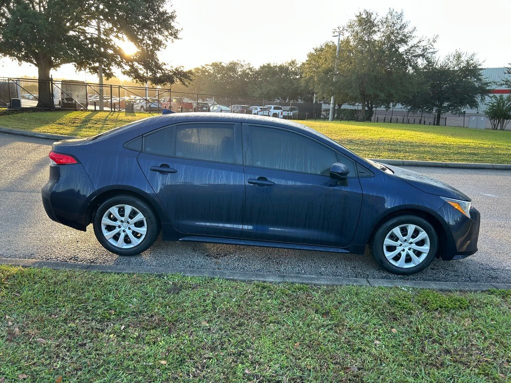 Thumbnail: 2023 Toyota Corolla - 6