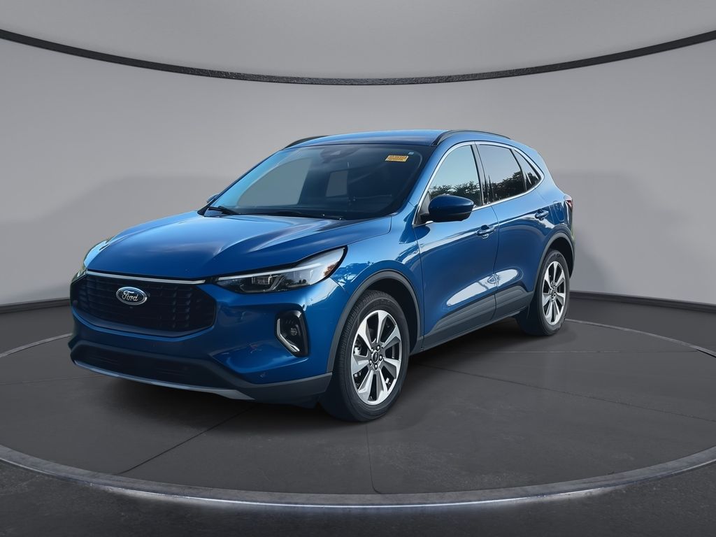 Thumbnail: 2023 Ford Escape - 4