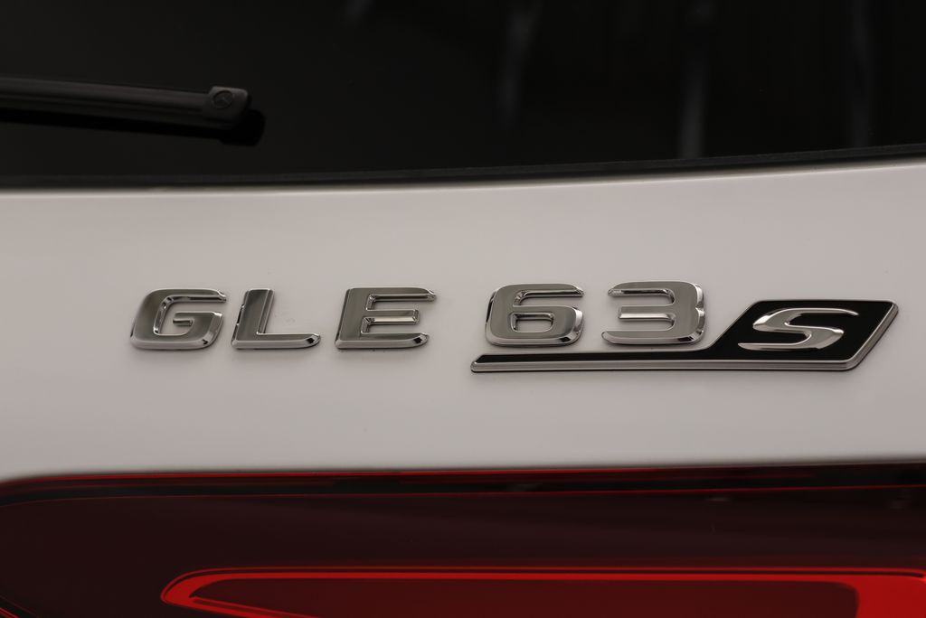 Thumbnail: 2026 Mercedes-Benz GLE - 10