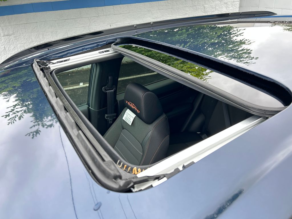 Thumbnail: 2026 Honda CR-V - 10