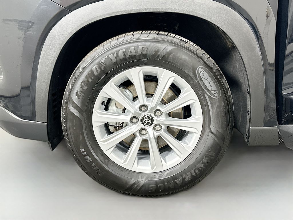 Thumbnail: 2025 Toyota Grand Highlander - 32