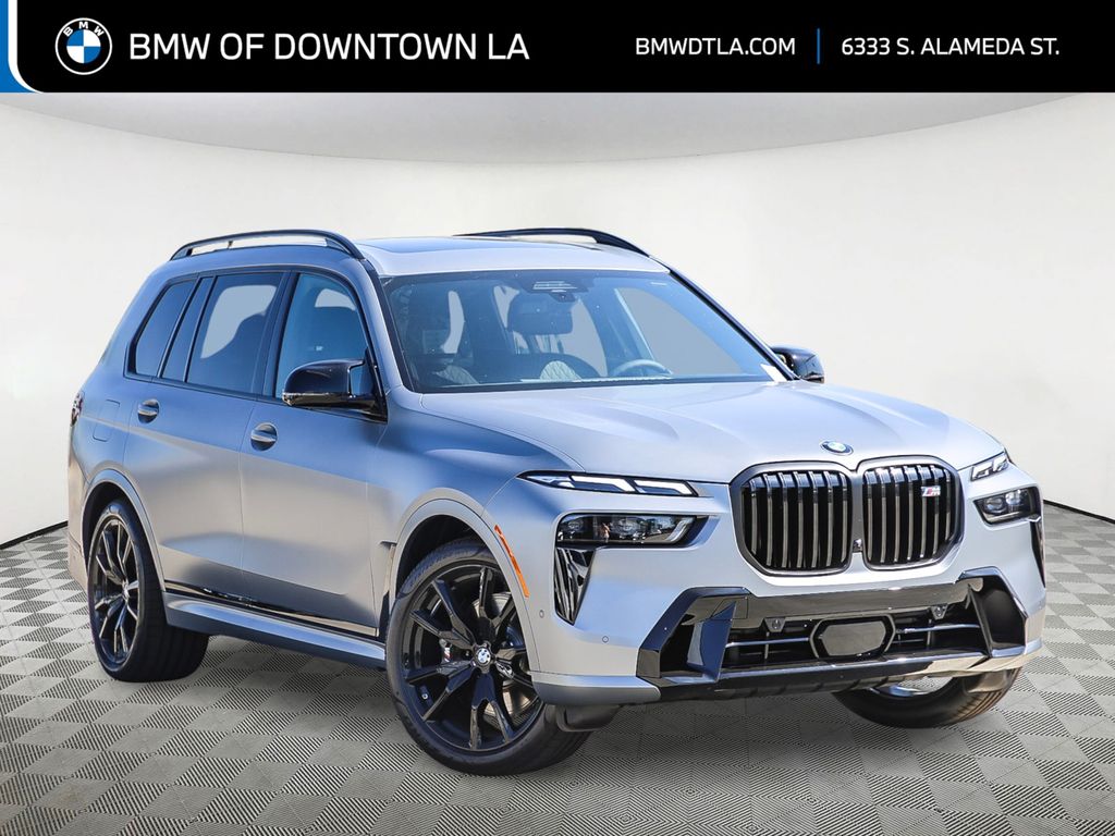 2025 BMW X7 M60i 1