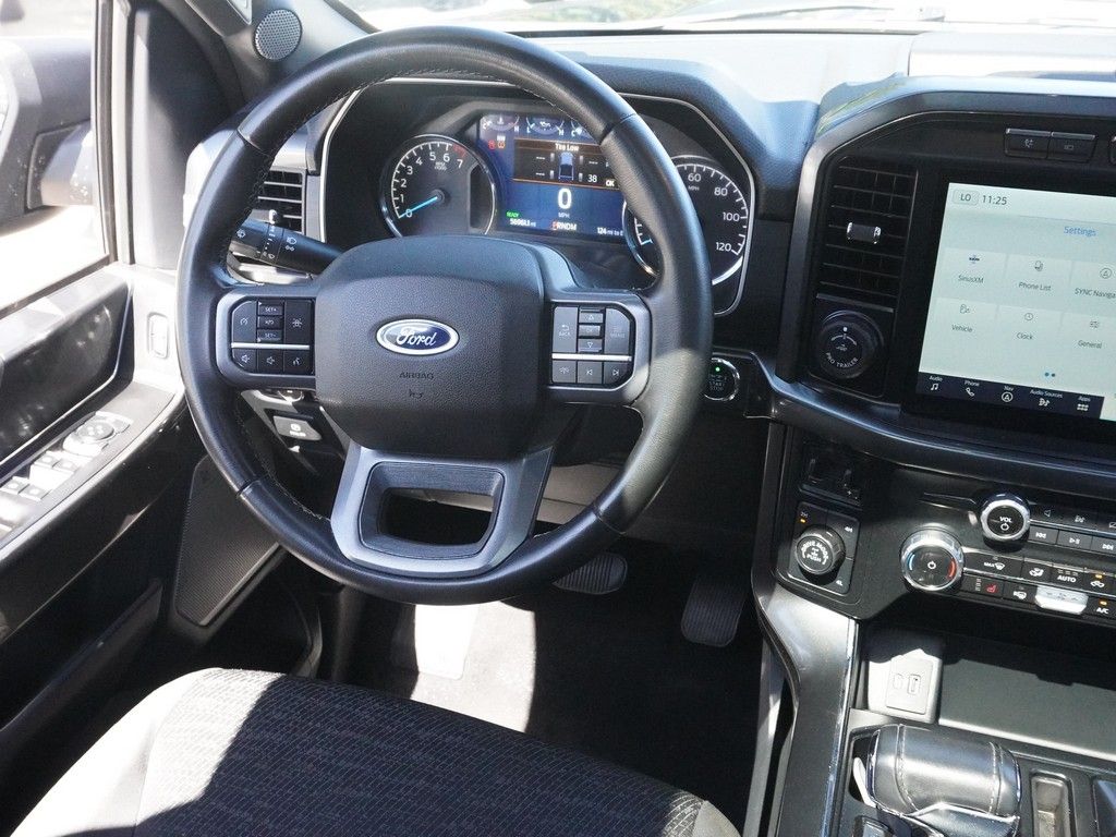 Used 2023 Black Ford XLT image 34