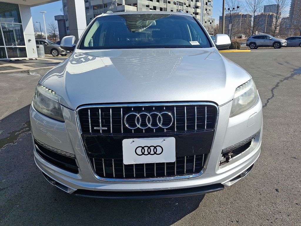 Thumbnail: 2011 Audi Q7 - 2