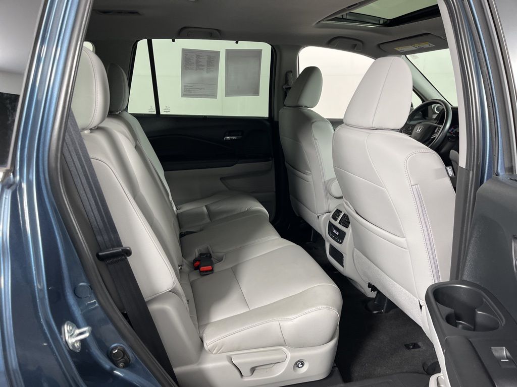 2022 Honda Pilot Special Edition 13