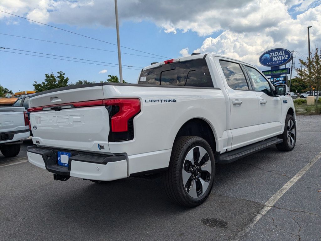 2025 Ford F-150 Lightning Platinum