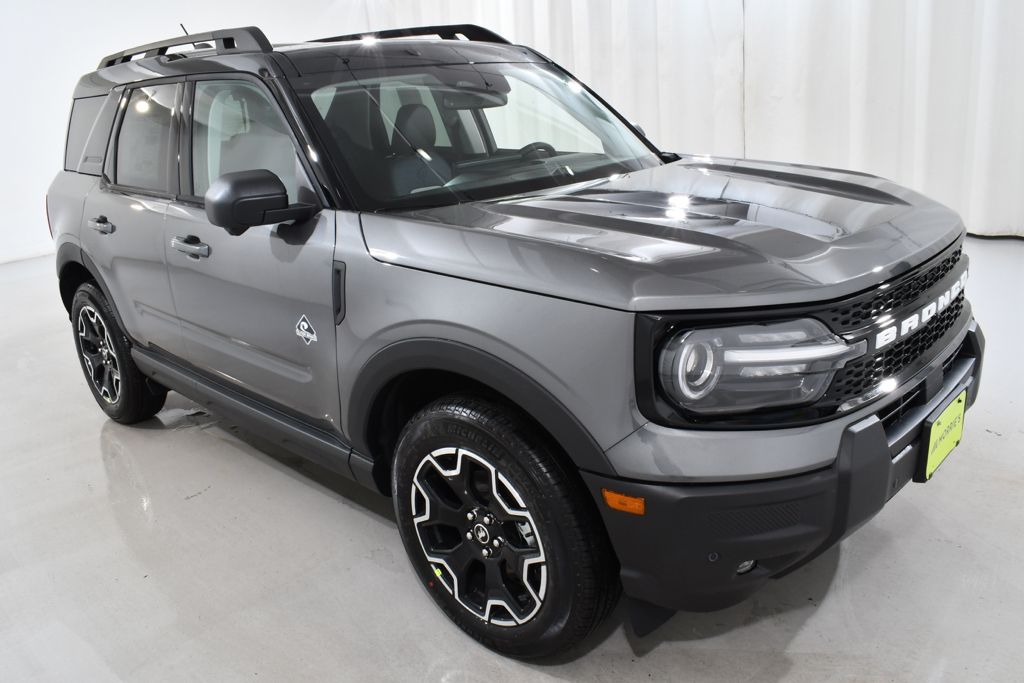 New 2025 Gray Ford Outer Banks image 5