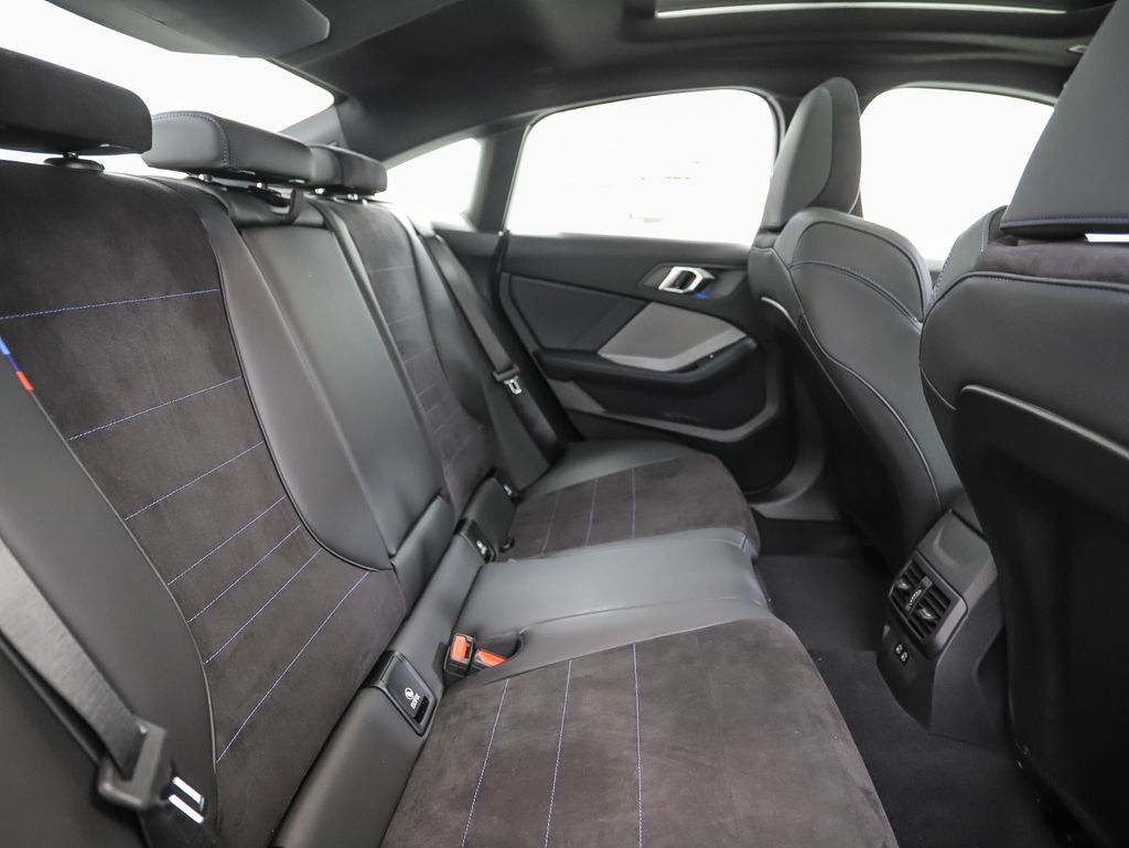 Thumbnail: 2026 BMW 2 Series - 26