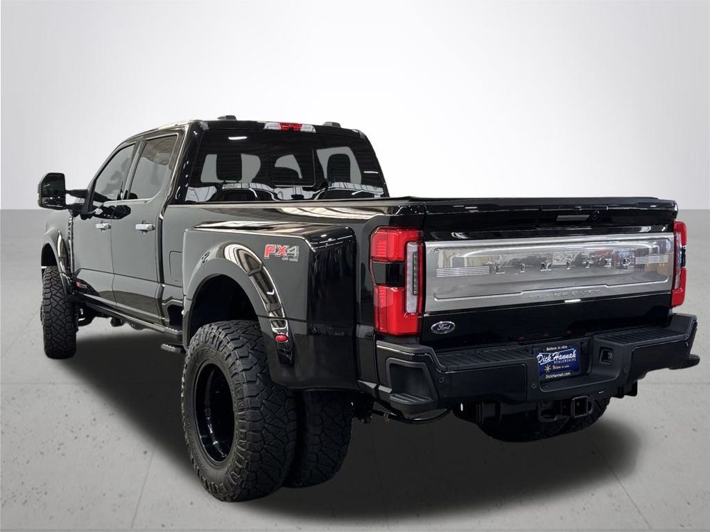 2024 Ford F-450SD Limited