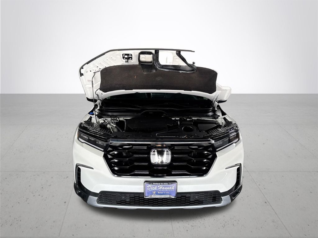 2024 Honda Pilot Touring