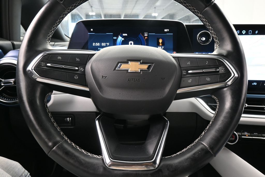 Used 2024 Galaxy Gray Metallic Chevrolet LT image 31