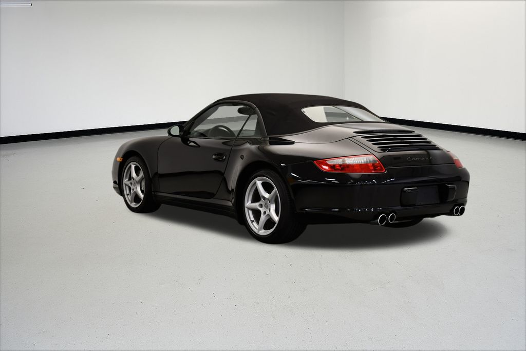 Thumbnail: 2008 Porsche 911 - 3