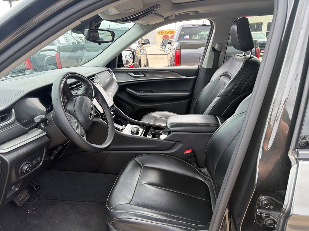 car-gallery-8