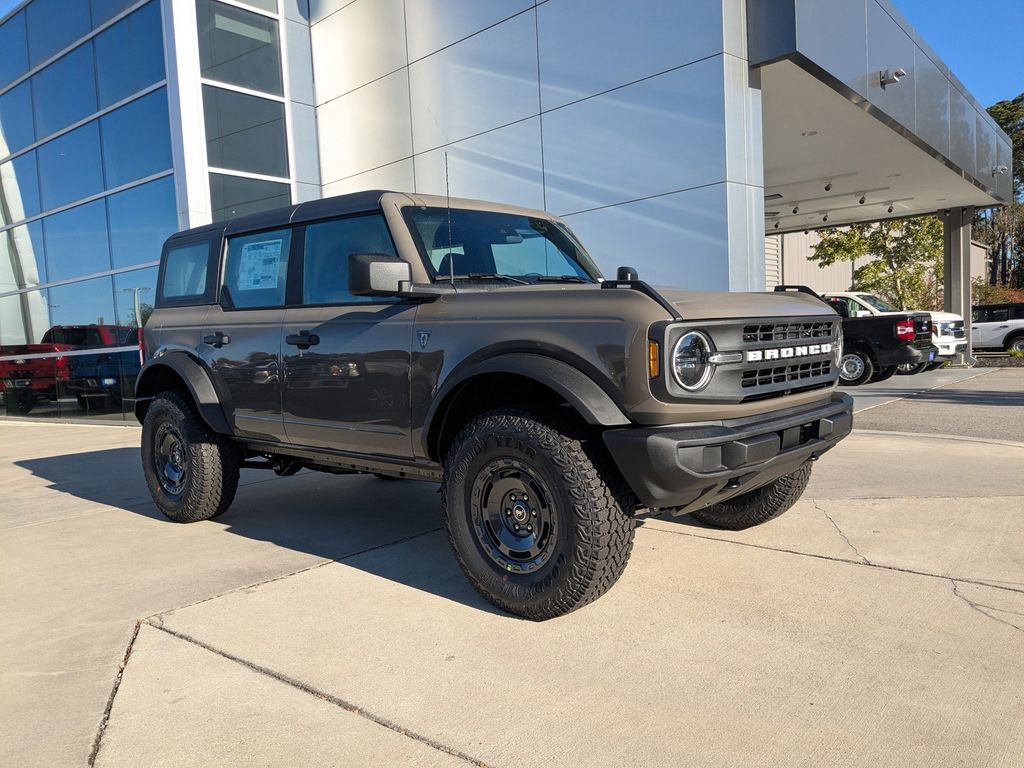 2025 Ford Bronco 