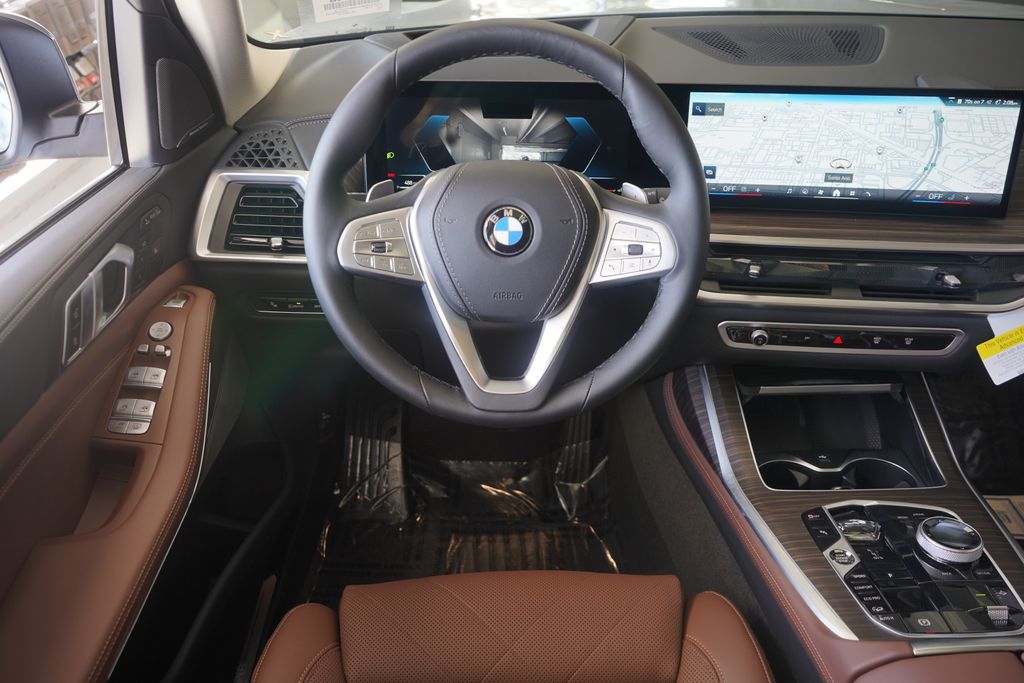 2024 BMW X7 xDrive40i 15