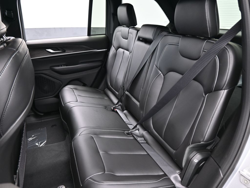 New 2025 Silver Zynith Jeep Limited image 29