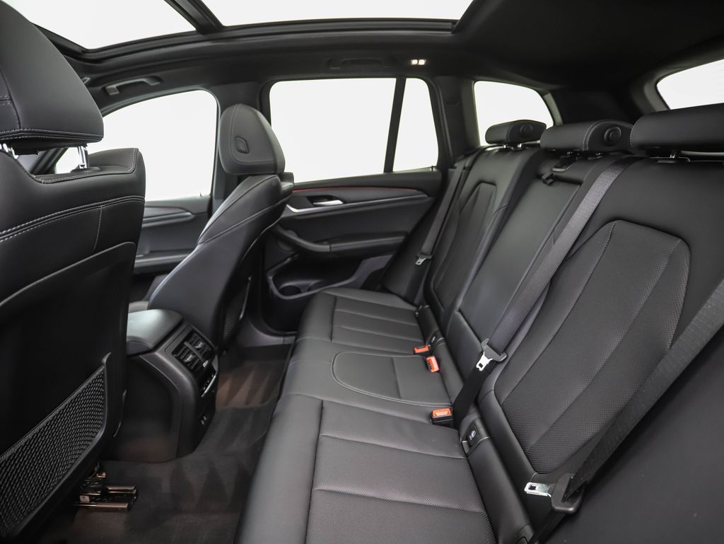 Thumbnail: 2024 BMW X3 - 22