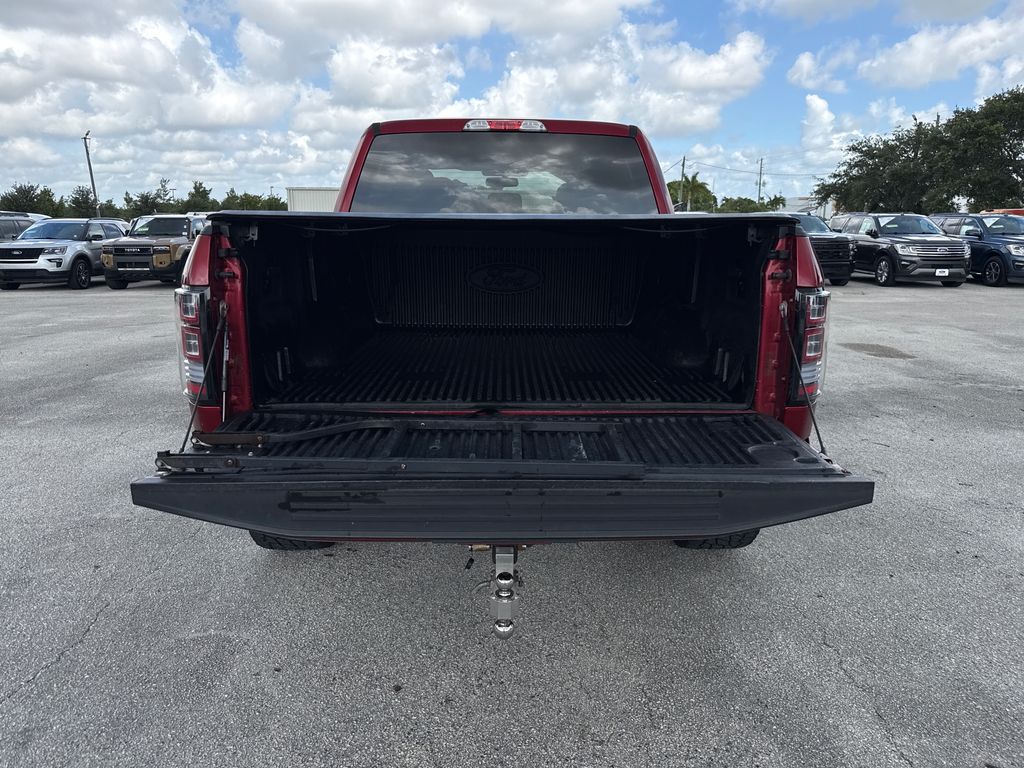 Used 2015 Red Ford XLT image 28