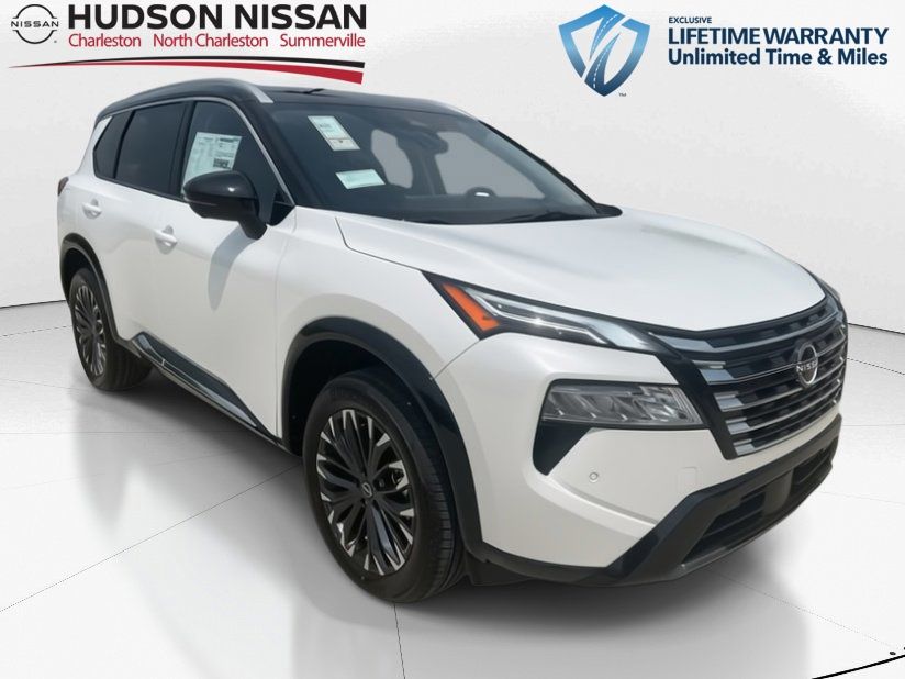 2025 Everest White Pearl/Super Black Nissan Rogue Platinum FWD SUV