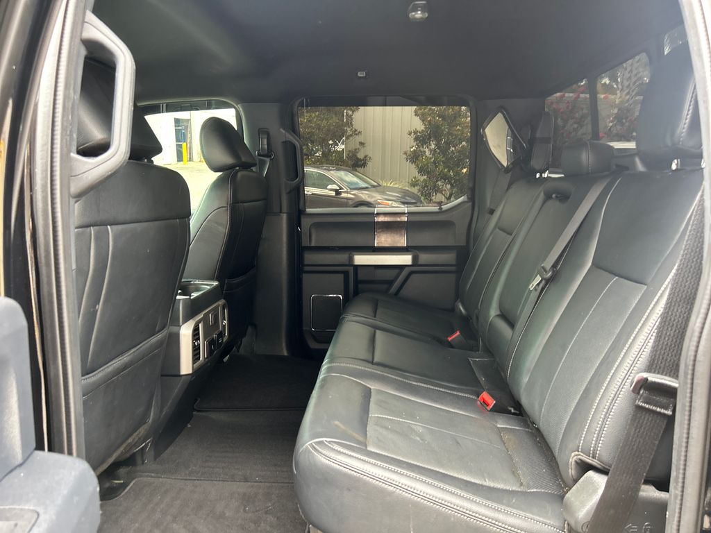 2022 Agate Black Metallic Ford Super Duty F-250 SRW Lariat 4X4 Truck
