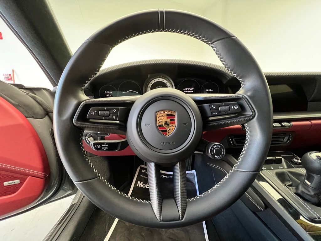 Thumbnail: 2022 Porsche 911 - 7