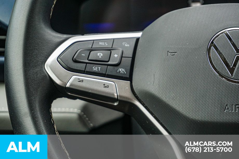 2024 Volkswagen Taos SE - Photo 29