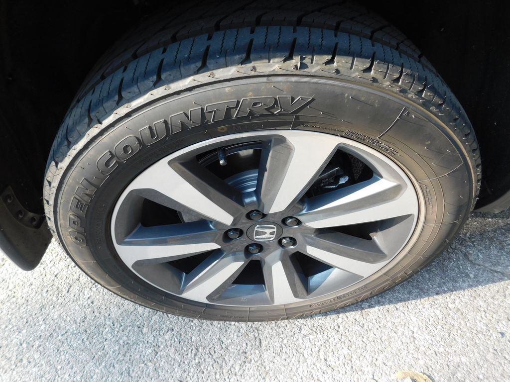 Thumbnail: 2023 Honda Pilot - 8