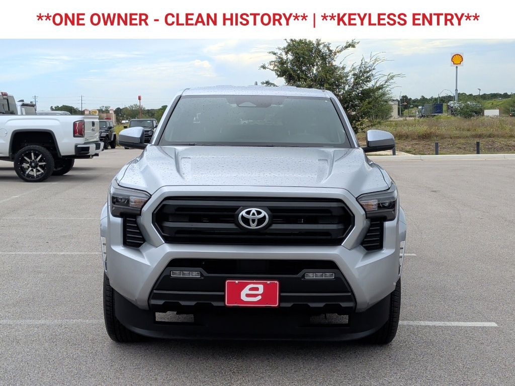 2025 Toyota Tacoma SR5 - 1