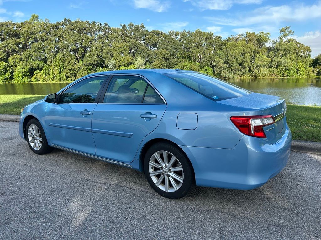 Thumbnail: 2013 Toyota Camry - 3