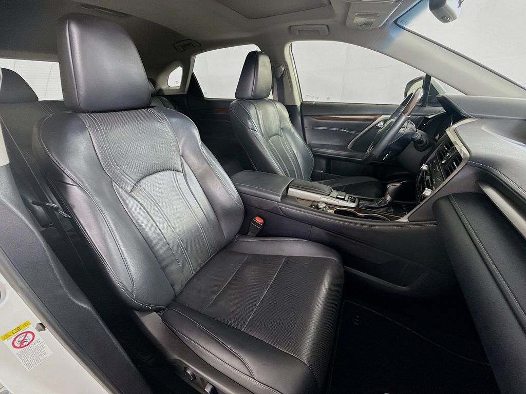 Thumbnail: 2017 Lexus RX - 28