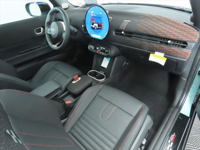 Thumbnail: 2026 MINI Cooper - 17