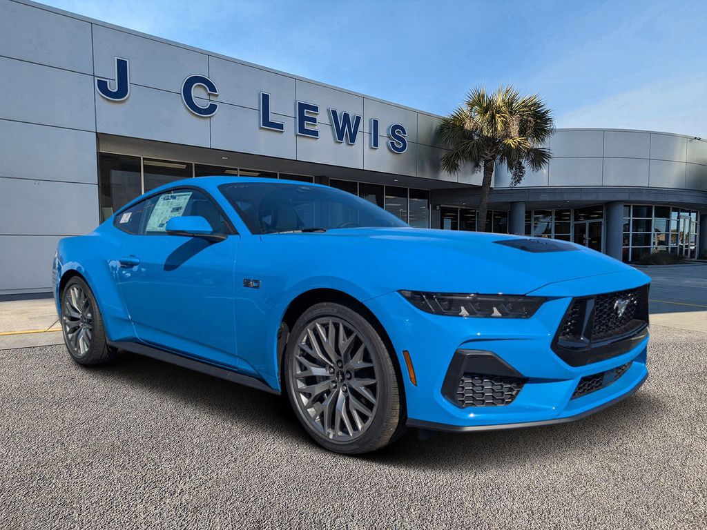 2025 Ford Mustang GT Premium Fastback