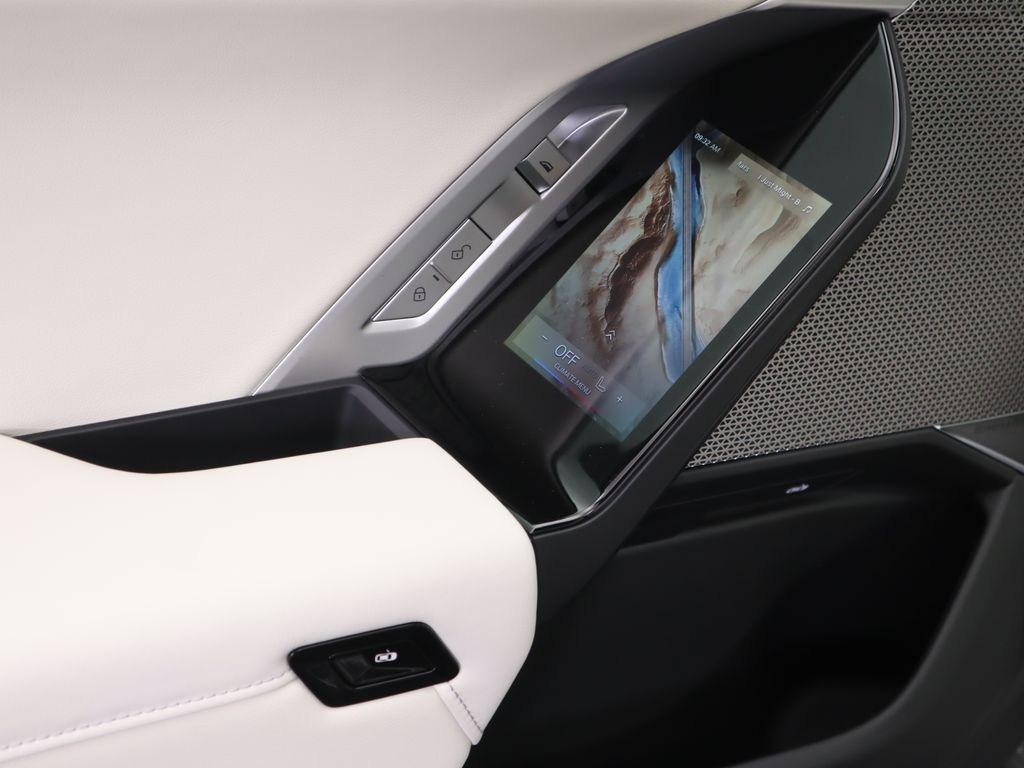 Thumbnail: 2026 BMW i7 - 27