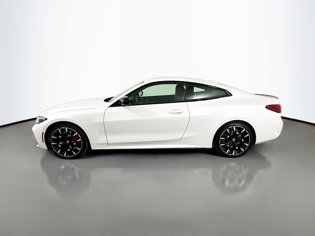 Thumbnail: 2025 BMW 4 Series - 8