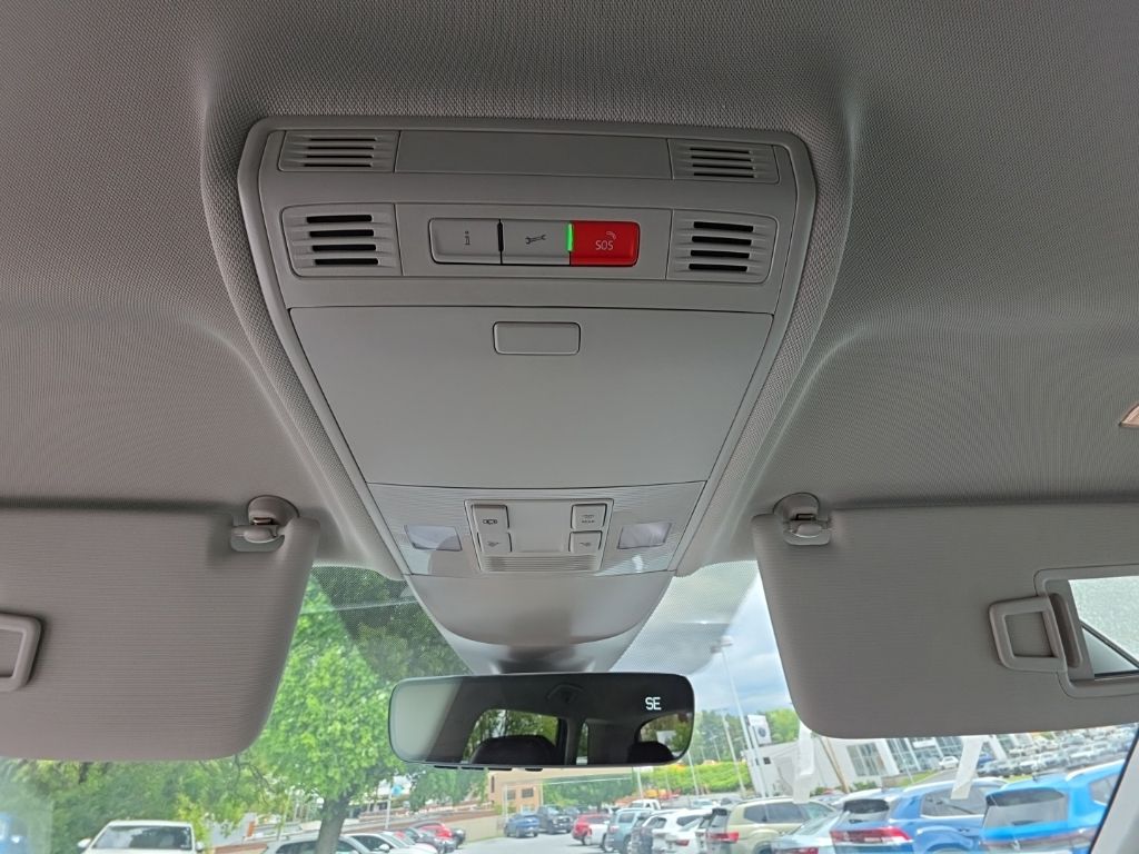 2026 Volkswagen Taos 1.5T SE Gray at Sutliff Volkswagen