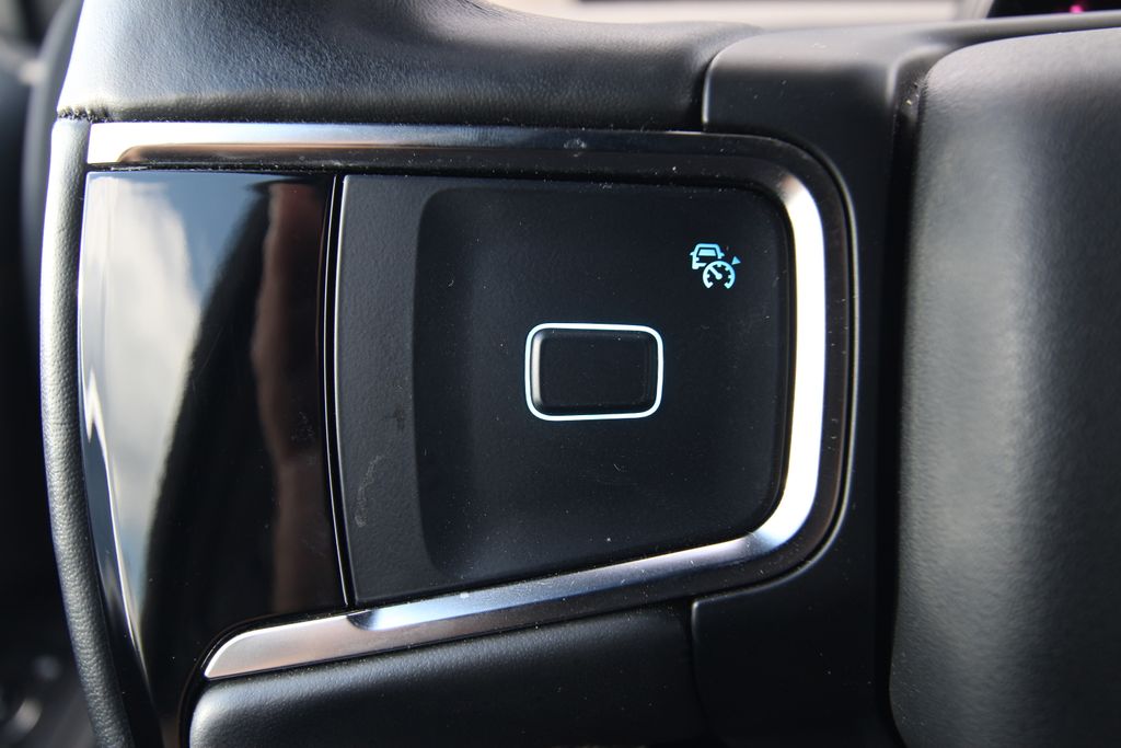 Used 2025 Ford Expedition SUV
