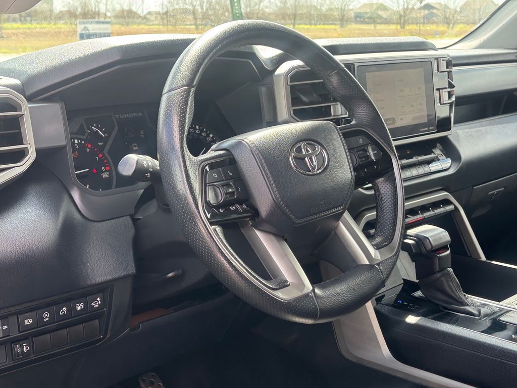 Used Car 2022 Toyota Tundra  Sr5 For Sale Under $40,000 In Austin, Texas