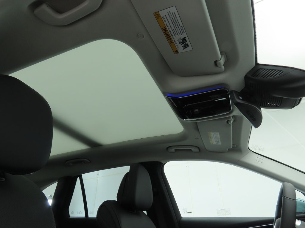 Thumbnail: 2026 Mercedes-Benz GLC - 18